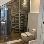 Romirooms Pensión Bari