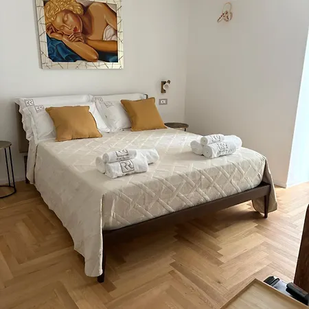Romirooms 3*