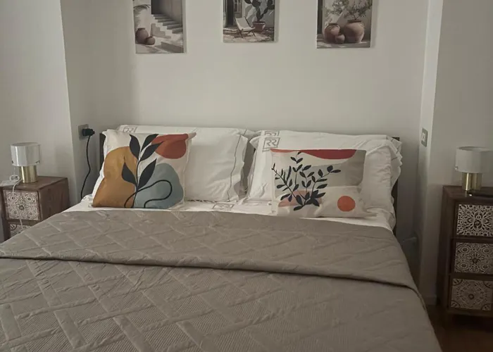 Romirooms بيت ضيافة باري