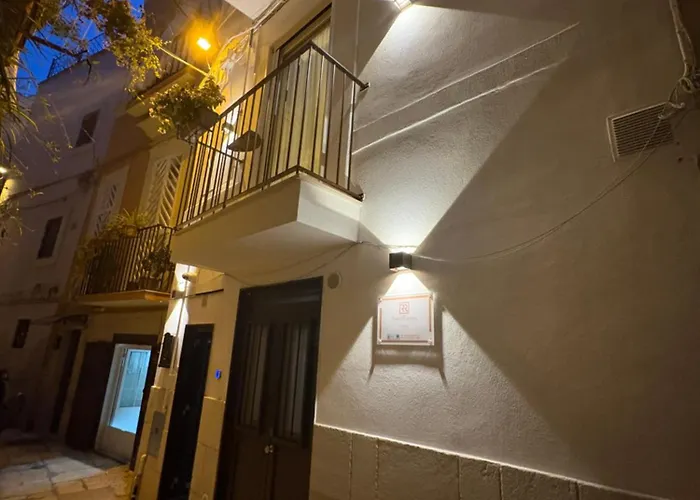 Romirooms بيت ضيافة