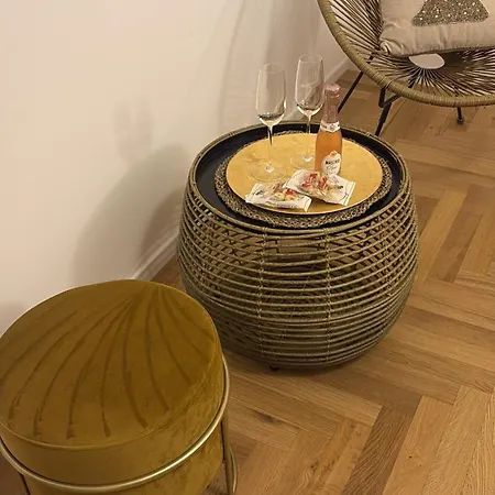Romirooms باري